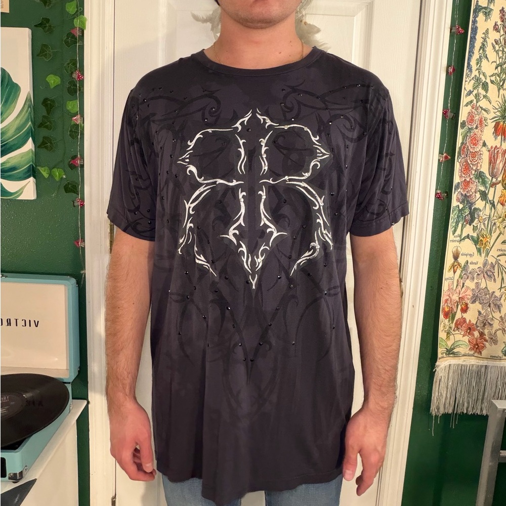 Roar Men's Dark Gray Graphic Tee